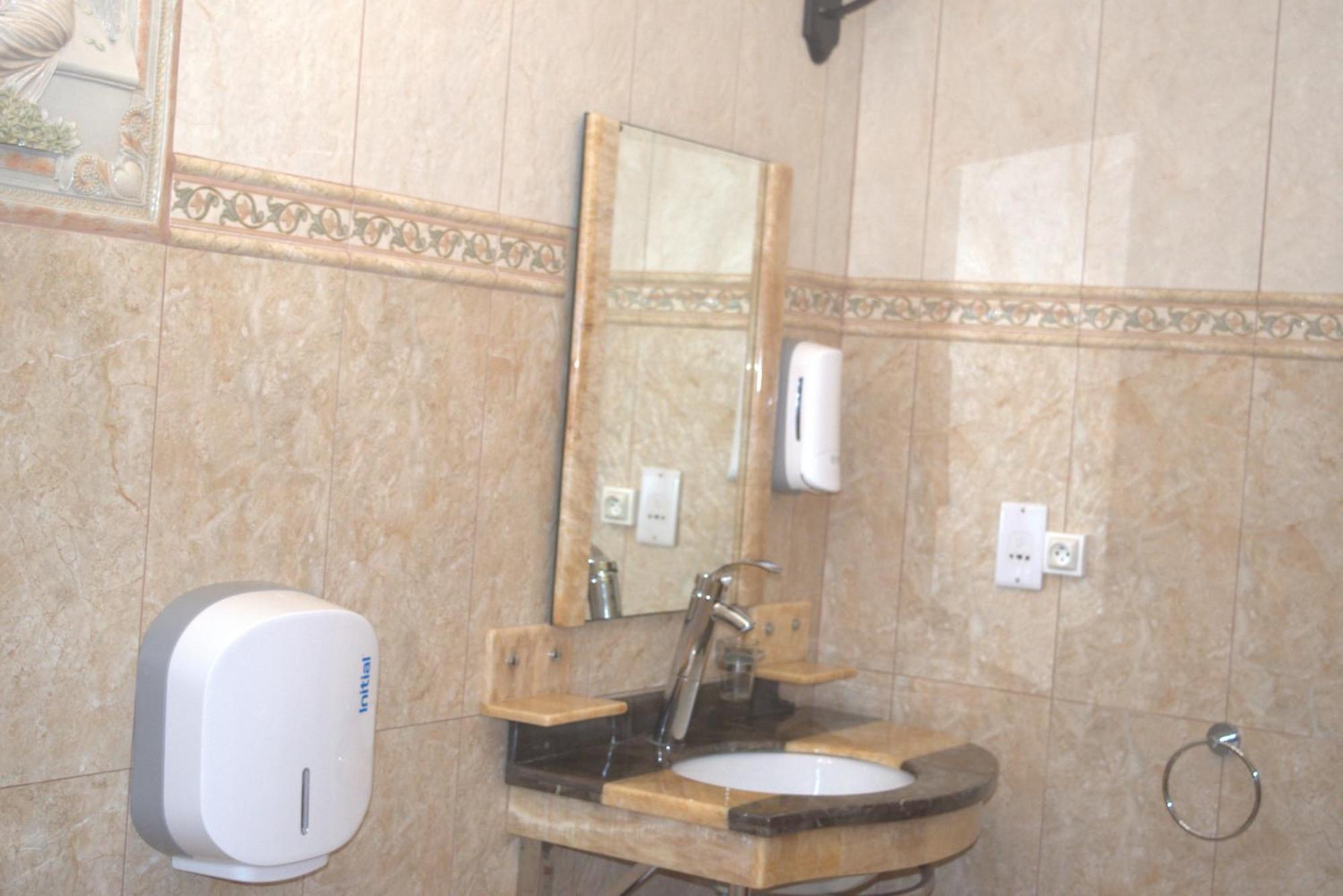 Blue Pearl Resort La Gaulette Esterno foto