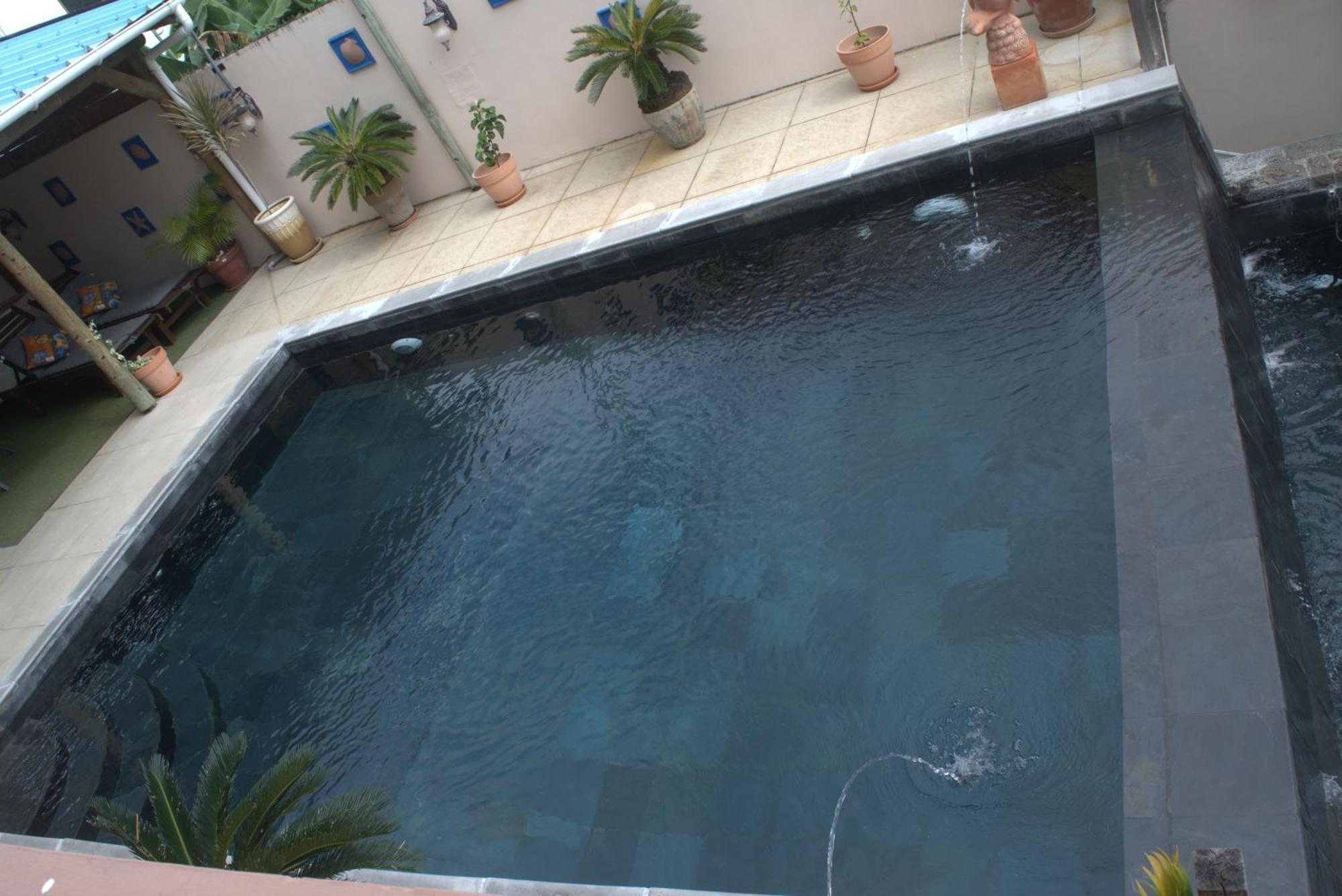 Blue Pearl Resort La Gaulette Esterno foto