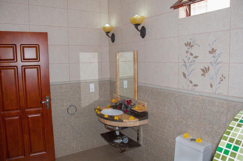 Blue Pearl Resort La Gaulette Esterno foto